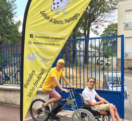 Velo de l'association La Coccinnelle, à La pie Saint Maur des Fossés